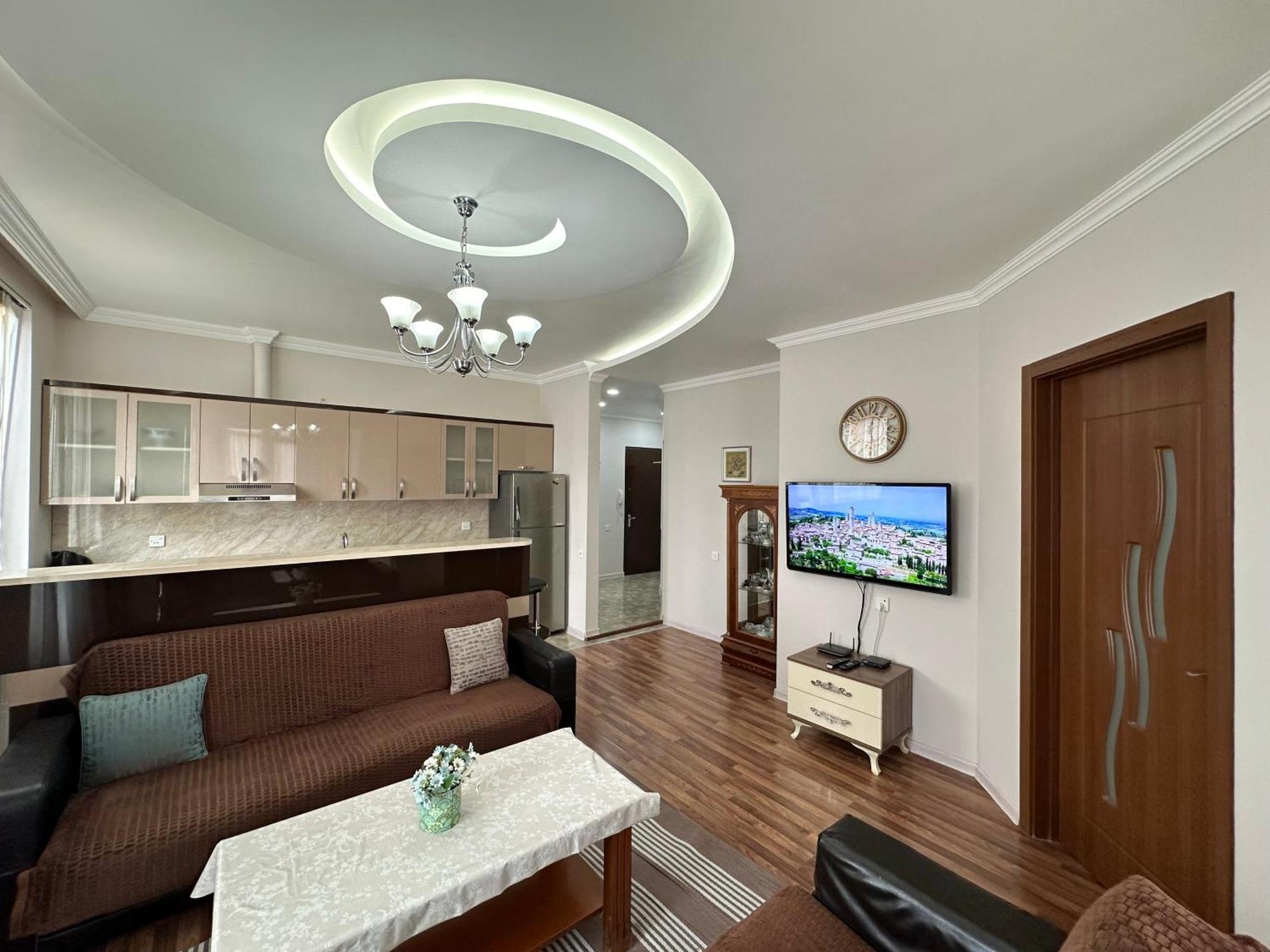 Elite Home Batoemi Buitenkant foto