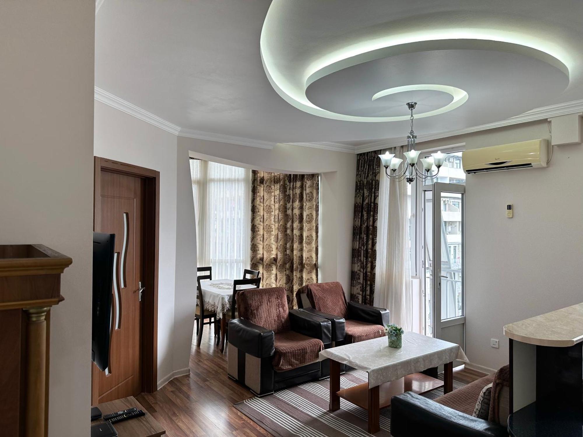 Elite Home Batoemi Buitenkant foto