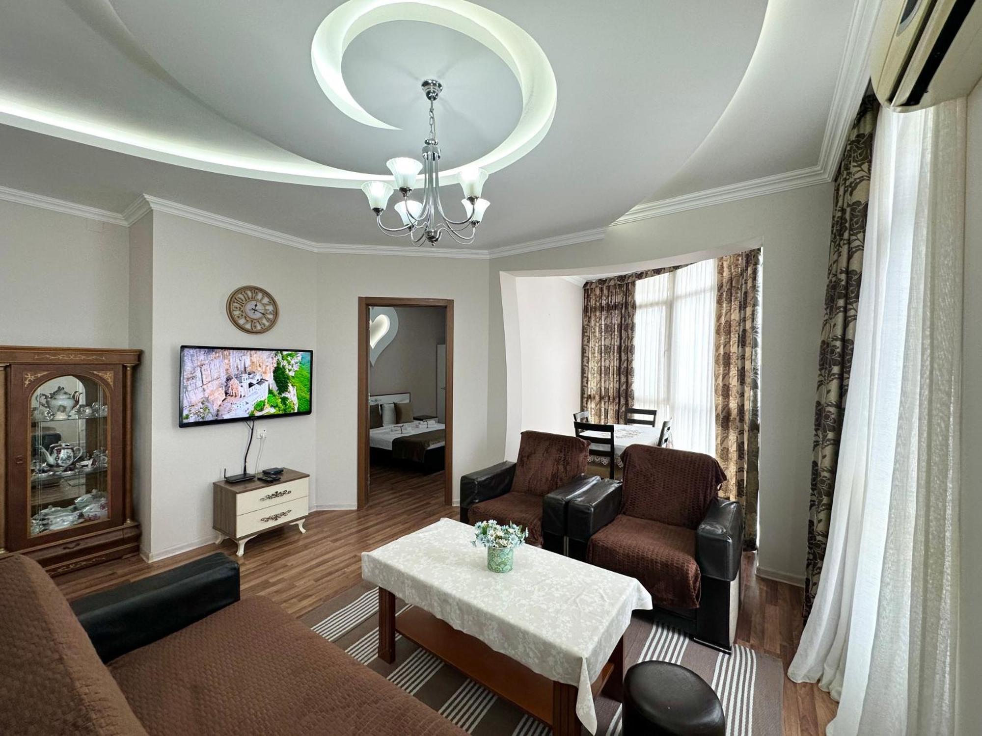 Elite Home Batoemi Buitenkant foto